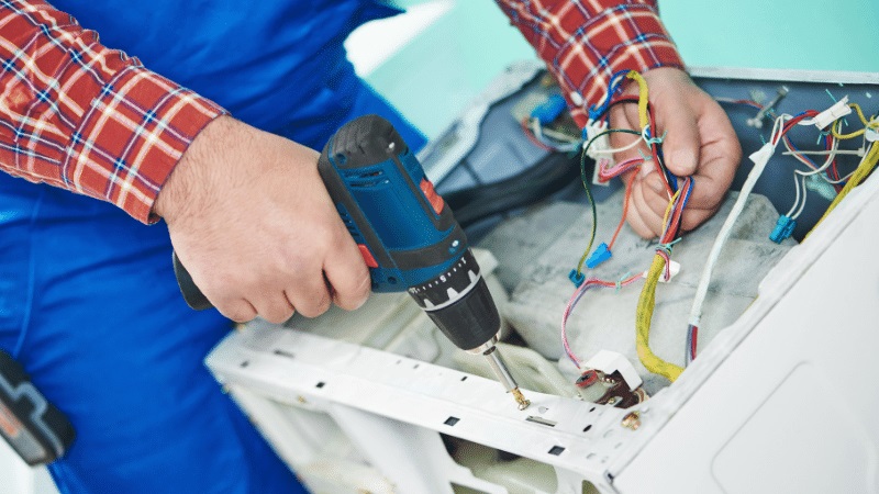 Şereflikoçhisar Sunny Sunny çamaşır makinesi kart tamiri – Su almama arızası orijinal parça ile giderildi. - Teknik servis örneği